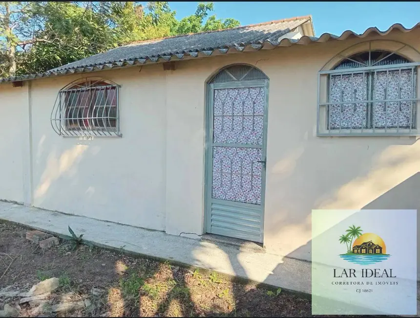 Foto 3 de Casa com 1 quarto à venda, 80m2 em Araruama - RJ