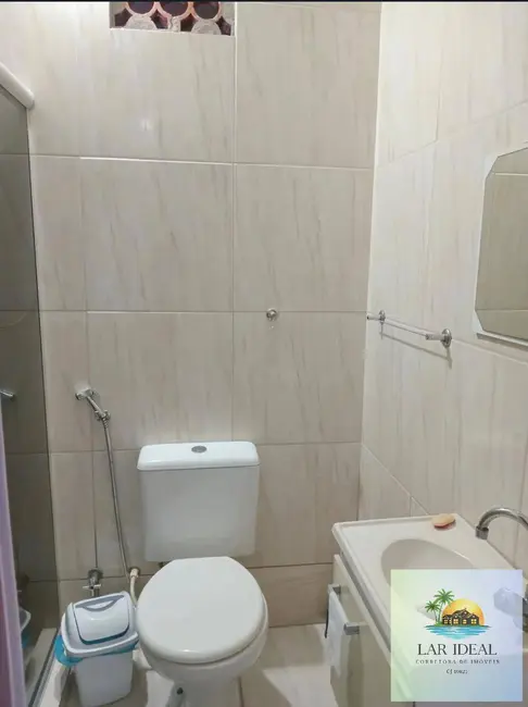 Foto 9 de Casa com 1 quarto à venda, 80m2 em Araruama - RJ