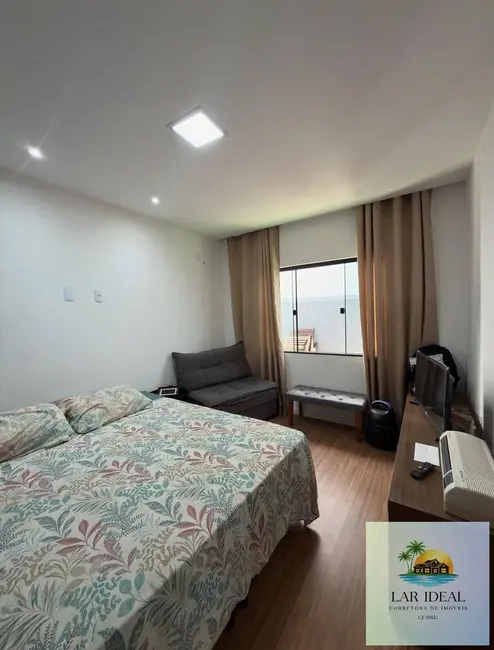 Foto 7 de Casa com 3 quartos à venda em Araruama - RJ