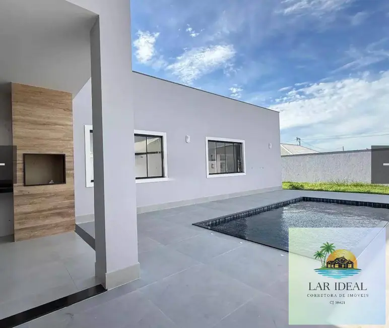 Foto 6 de Casa com 3 quartos à venda, 148m2 em Araruama - RJ