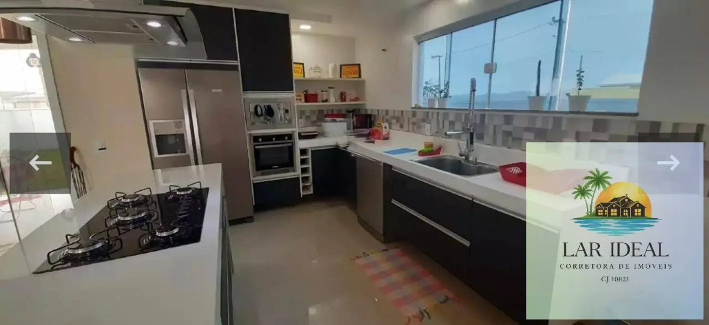 Foto 7 de Casa com 3 quartos à venda, 185m2 em Araruama - RJ