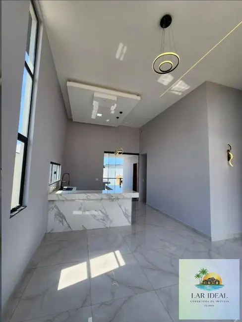 Foto 4 de Casa com 3 quartos à venda, 450m2 em Sao Pedro Da Aldeia - RJ