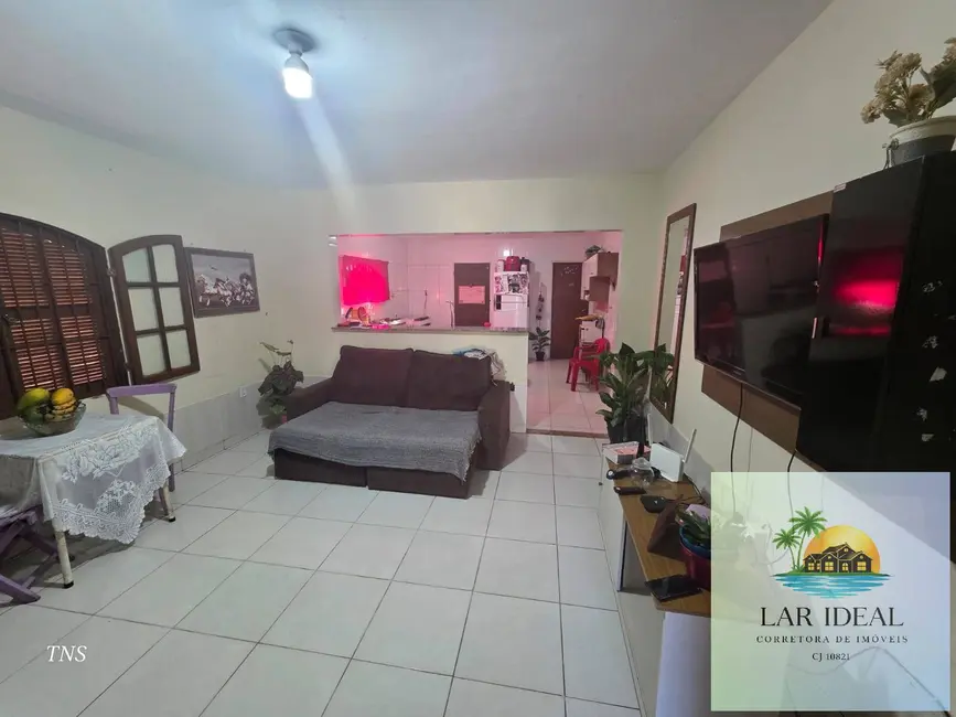 Casa com 3 quartos à venda em Jardim Campomar, Rio Das Ostras - RJ - imagem 8 Foto 8 de Casa com 3 quartos à venda em Jardim Campomar, Rio Das Ostras - RJ
