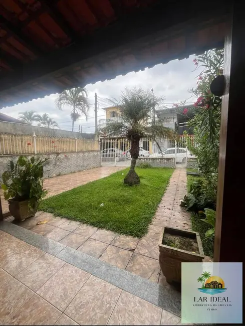 Casa com 3 quartos à venda em Extensão Novo Rio das Ostras, Rio Das Ostras - RJ - imagem 4 Foto 4 de Casa com 3 quartos à venda em Extensão Novo Rio das Ostras, Rio Das Ostras - RJ