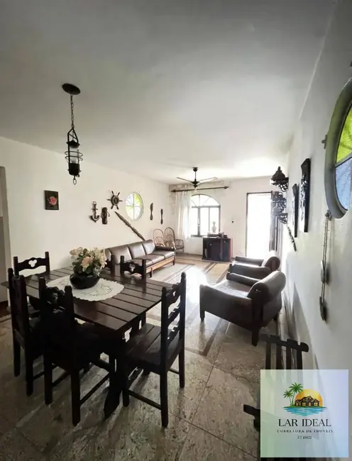 Casa com 3 quartos à venda em Extensão Novo Rio das Ostras, Rio Das Ostras - RJ - imagem 6 Foto 6 de Casa com 3 quartos à venda em Extensão Novo Rio das Ostras, Rio Das Ostras - RJ