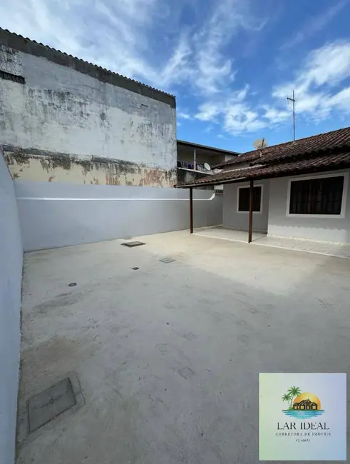Casa com 2 quartos à venda em Rio Das Ostras - RJ - imagem 2 Foto 2 de Casa com 2 quartos à venda em Rio Das Ostras - RJ