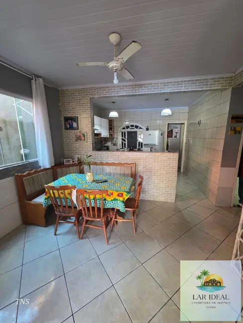Casa com 3 quartos à venda, 360m2 em Cidade Praiana, Rio Das Ostras - RJ - imagem 8 Foto 8 de Casa com 3 quartos à venda, 360m2 em Cidade Praiana, Rio Das Ostras - RJ