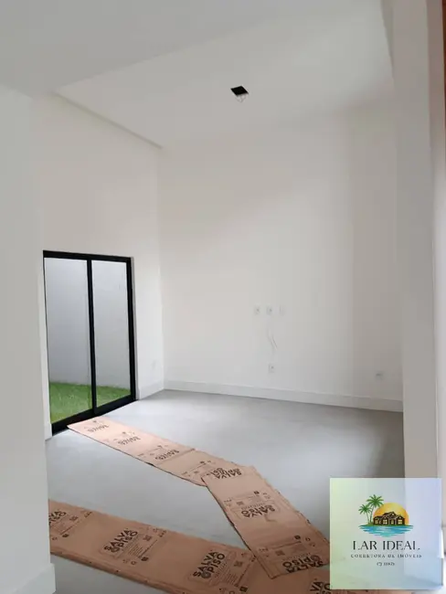 Casa com 3 quartos à venda em Cidade Praiana, Rio Das Ostras - RJ - imagem 7 Foto 7 de Casa com 3 quartos à venda em Cidade Praiana, Rio Das Ostras - RJ