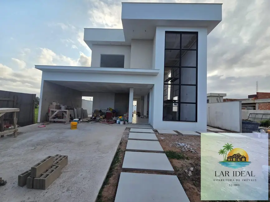 Foto 1 de Casa com 5 quartos à venda em Ogiva, Cabo Frio - RJ