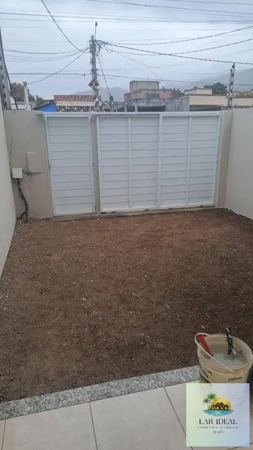 Foto 2 de Casa com 2 quartos à venda, 90m2 em Rio Das Ostras - RJ