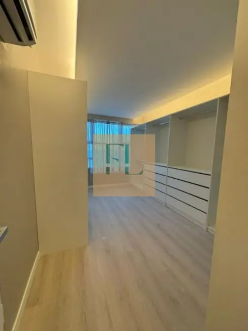 Apartamento com 4 quartos para alugar, 325m2 em Boa Viagem, Recife - PE - imagem 7 Foto 7 de Apartamento com 4 quartos para alugar, 325m2 em Boa Viagem, Recife - PE