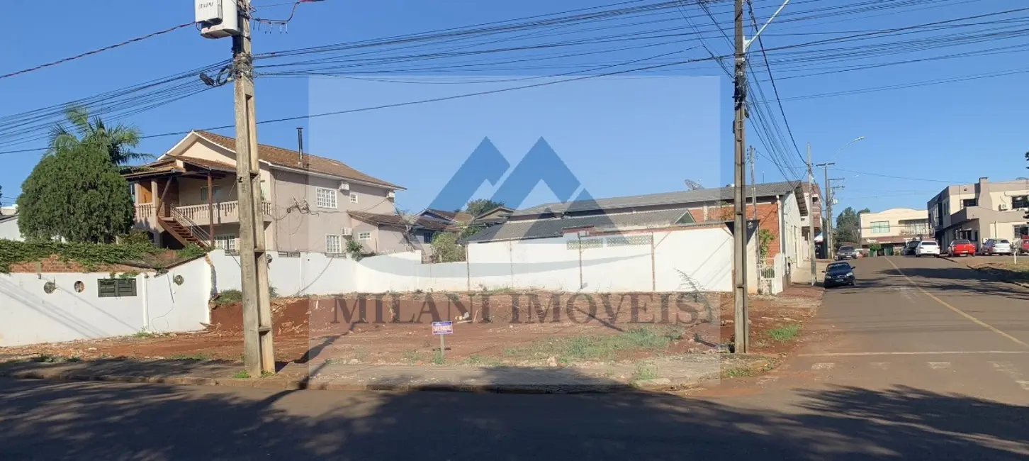 Foto 1 de Terreno / Lote à venda, 353m2 em Centro, Santo Antonio Do Sudoeste - PR