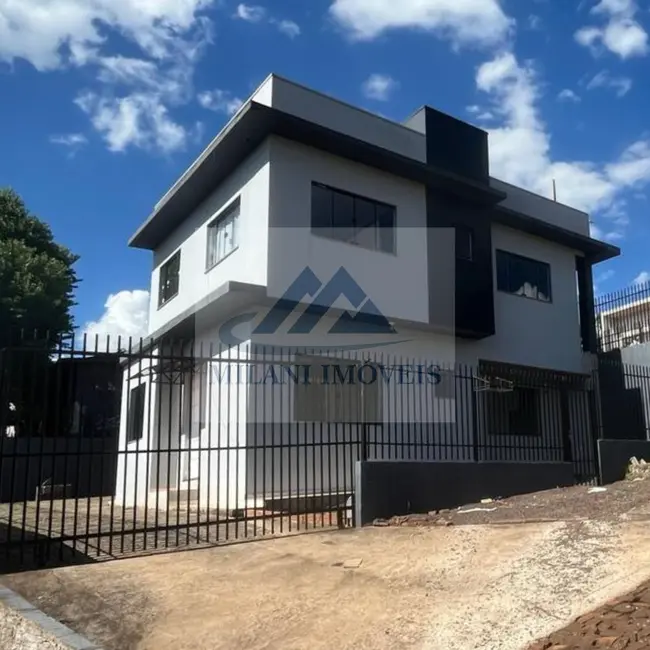 Foto 1 de Casa com 3 quartos à venda, 100m2 em Santo Antonio Do Sudoeste - PR