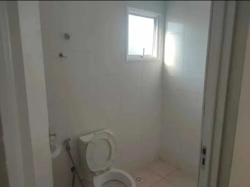 Casa com 2 quartos para alugar em Sao Jose Do Rio Preto - SP - imagem 6 Foto 6 de Casa com 2 quartos para alugar em Sao Jose Do Rio Preto - SP