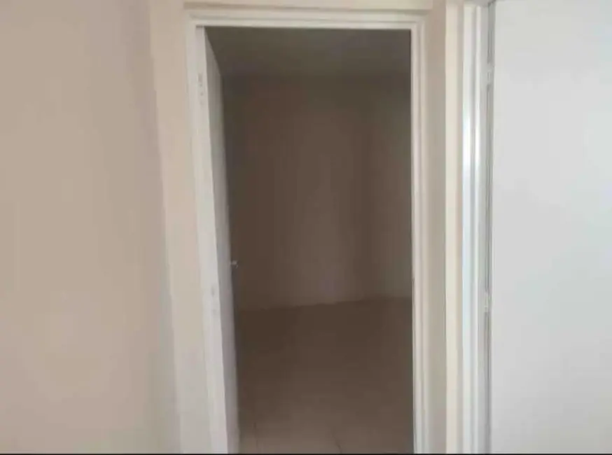 Casa com 2 quartos para alugar em Sao Jose Do Rio Preto - SP - imagem 4 Foto 4 de Casa com 2 quartos para alugar em Sao Jose Do Rio Preto - SP