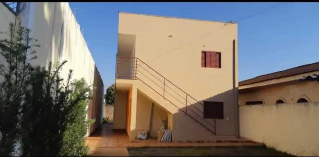 Foto 4 de Kitnet com 1 quarto para alugar em Barretos - SP