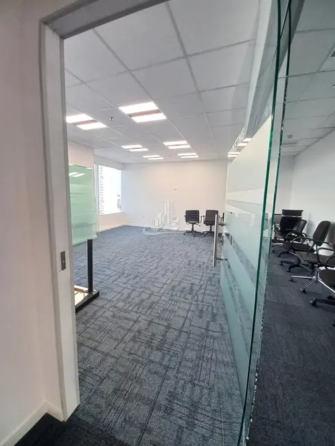 Foto 7 de Sala Comercial para alugar, 1000m2 em Alphaville Industrial, Barueri - SP