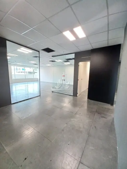 Foto 3 de Sala Comercial para alugar, 500m2 em Alphaville Industrial, Barueri - SP