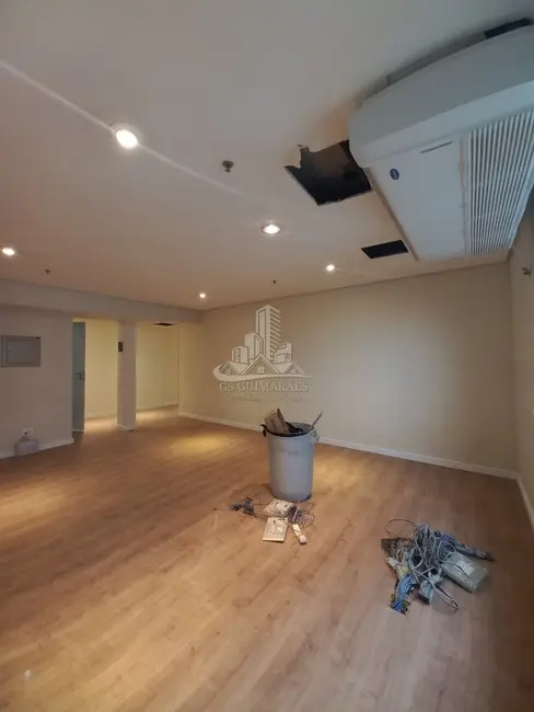 Foto 3 de Sala Comercial para alugar, 224m2 em Alphaville Industrial, Barueri - SP