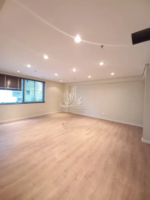 Foto 8 de Sala Comercial para alugar, 224m2 em Alphaville Industrial, Barueri - SP