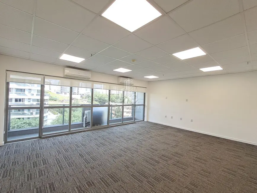 Foto 1 de Sala Comercial para alugar, 53m2 em Barueri - SP