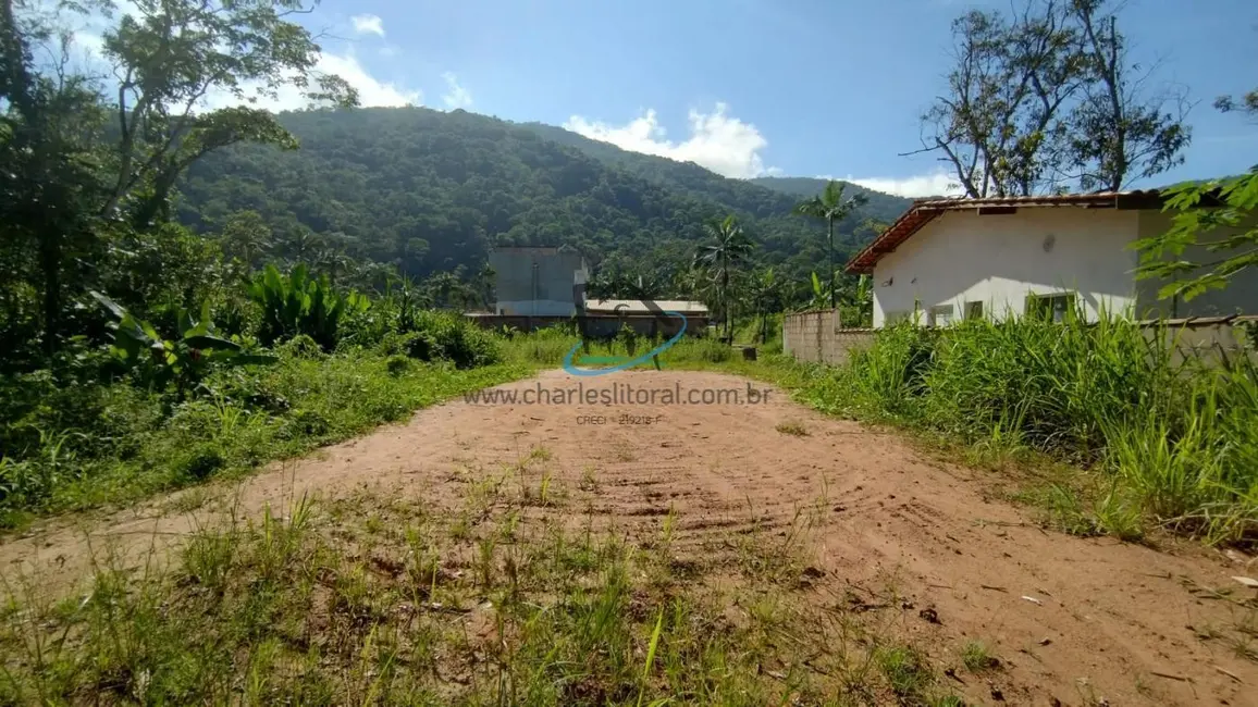 Foto 1 de Terreno / Lote à venda, 300m2 em Ubatuba - SP