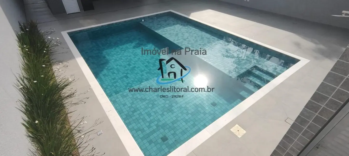 Casa com 3 quartos à venda, 230m2 em Praia da Mococa, Caraguatatuba - SP - imagem 9 Foto 9 de Casa com 3 quartos à venda, 230m2 em Praia da Mococa, Caraguatatuba - SP