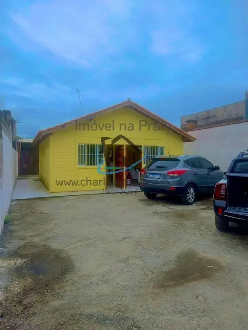 Foto 2 de Casa com 2 quartos à venda, 50m2 em Jaraguá, Caraguatatuba - SP