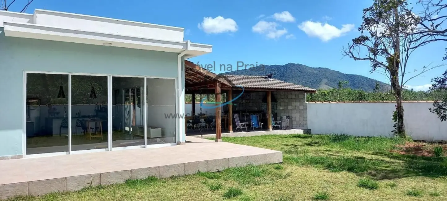 Casa com 3 quartos à venda, 670m2 em Ubatuba - SP - imagem 3 Foto 3 de Casa com 3 quartos à venda, 670m2 em Ubatuba - SP