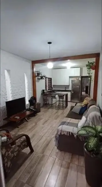 Foto 7 de Casa com 3 quartos à venda, 169m2 em Ubatuba - SP