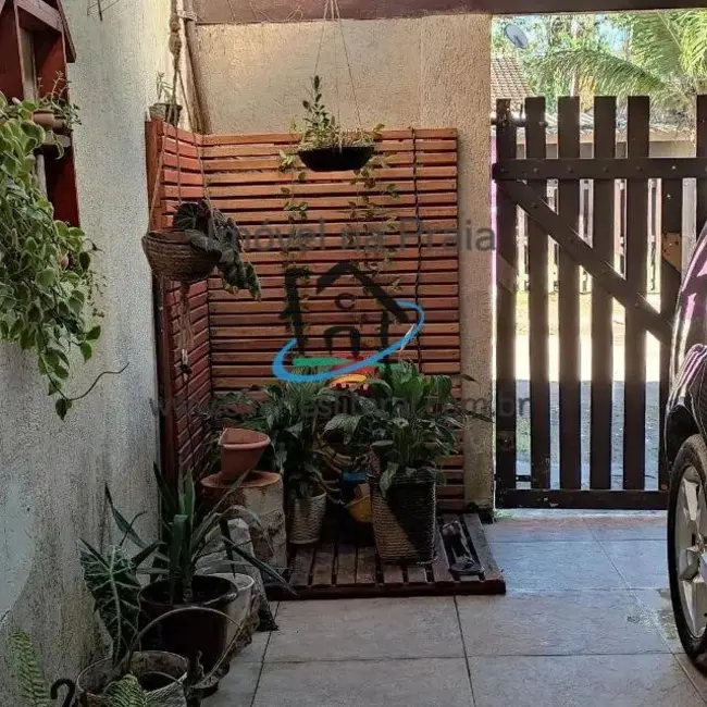 Foto 2 de Casa com 3 quartos à venda, 169m2 em Ubatuba - SP