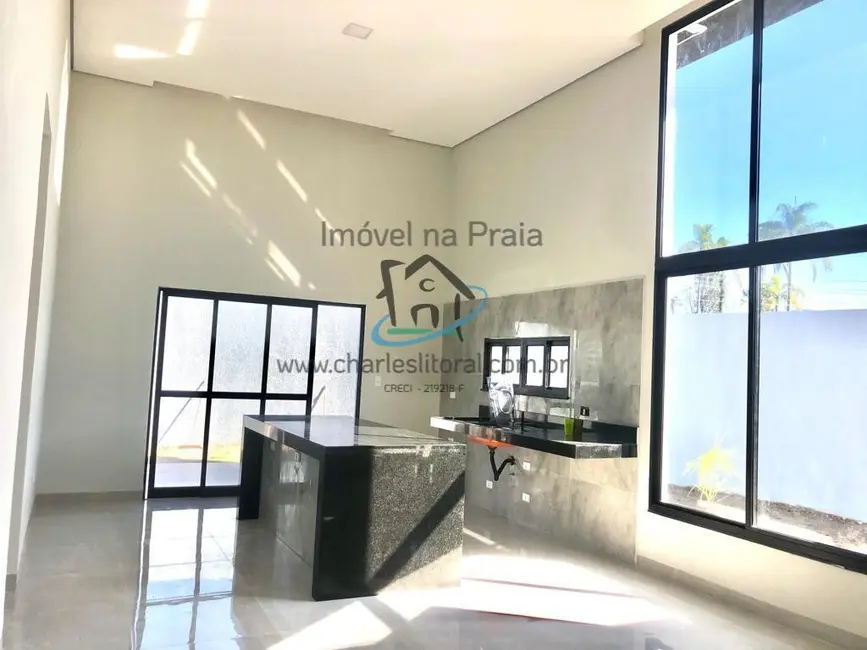 Foto 8 de Casa com 3 quartos à venda, 130m2 em Pontal de Santa Marina, Caraguatatuba - SP