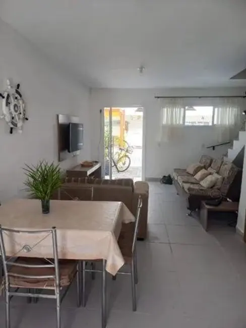 Casa com 2 quartos à venda, 100m2 em Massaguaçu, Caraguatatuba - SP - imagem 6 Foto 6 de Casa com 2 quartos à venda, 100m2 em Massaguaçu, Caraguatatuba - SP