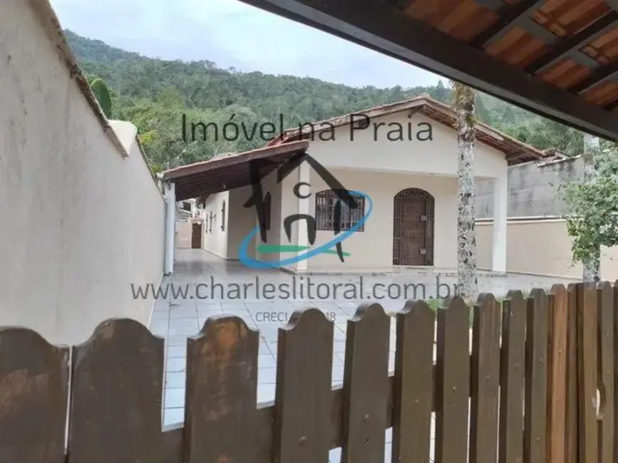 Foto 4 de Casa com 3 quartos à venda, 191m2 em Ubatuba - SP