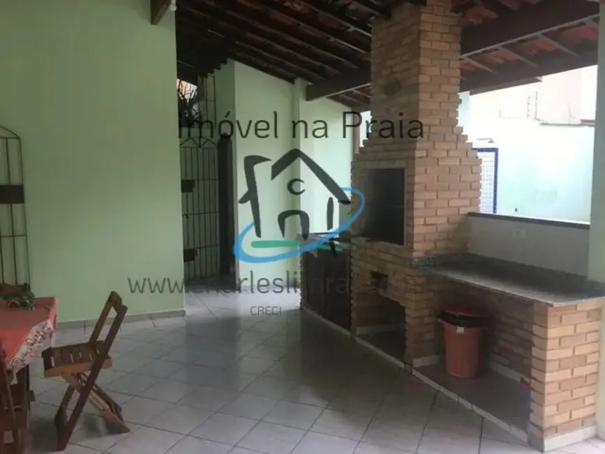 Foto 2 de Casa com 3 quartos à venda, 218m2 em Centro, Ubatuba - SP