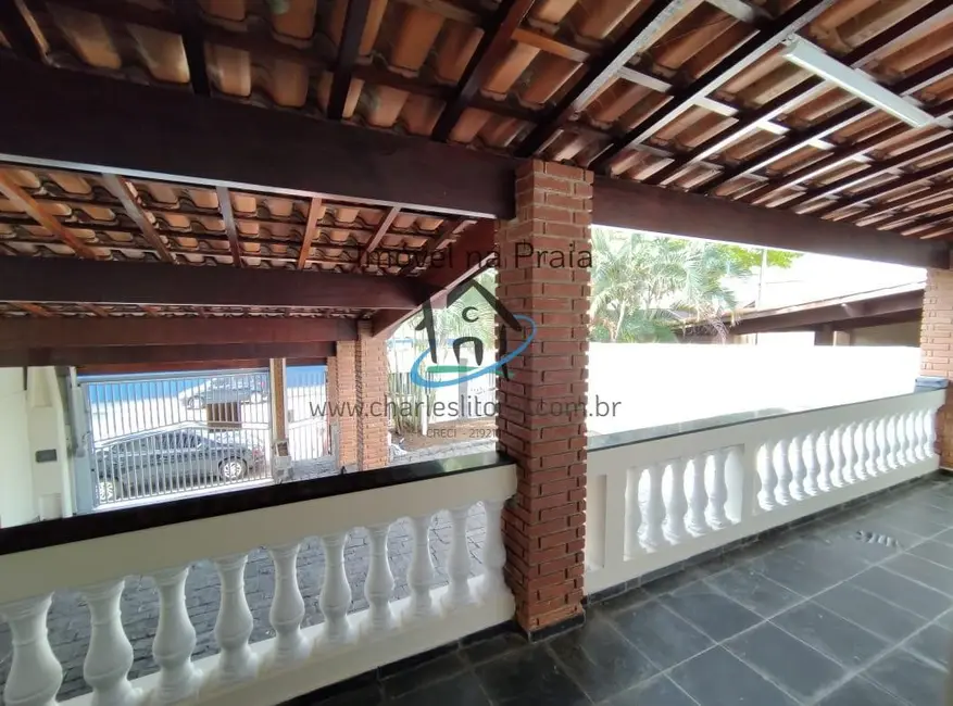 Foto 3 de Casa com 4 quartos à venda, 220m2 em São João, Jacarei - SP