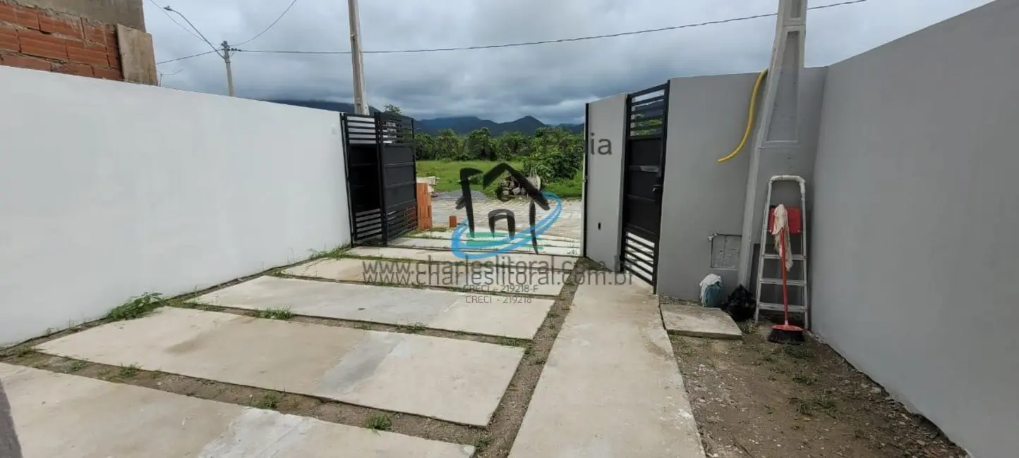 Casa com 3 quartos à venda, 100m2 em Jaraguá, Caraguatatuba - SP - imagem 4 Foto 4 de Casa com 3 quartos à venda, 100m2 em Jaraguá, Caraguatatuba - SP
