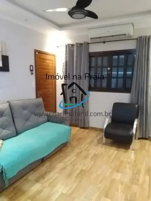 Foto 1 de Casa com 2 quartos à venda, 100m2 em Jardim Tarumãs, Caraguatatuba - SP