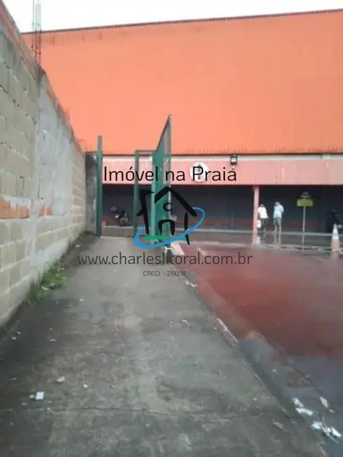 Casa com 2 quartos à venda, 100m2 em Jardim Tarumãs, Caraguatatuba - SP - imagem 9 Foto 9 de Casa com 2 quartos à venda, 100m2 em Jardim Tarumãs, Caraguatatuba - SP