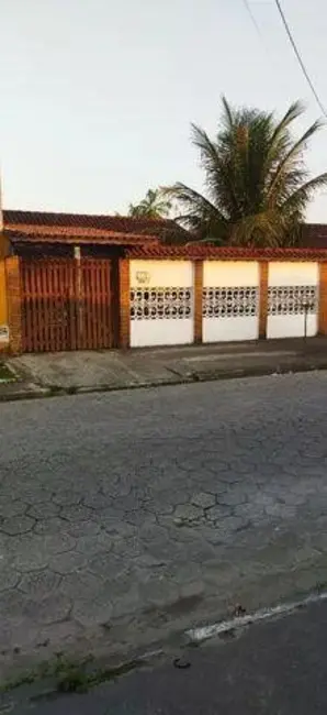 Foto 2 de Casa com 3 quartos à venda, 100m2 em Praia das Palmeiras, Caraguatatuba - SP