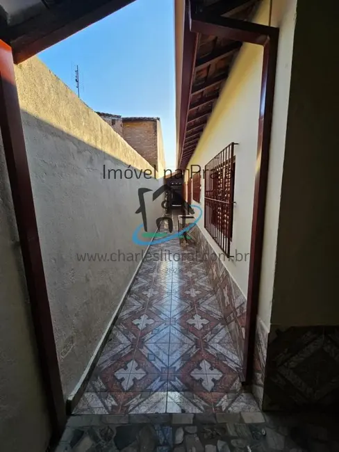 Foto 6 de Casa com 2 quartos à venda, 125m2 em Jardim do Sol, Taubate - SP