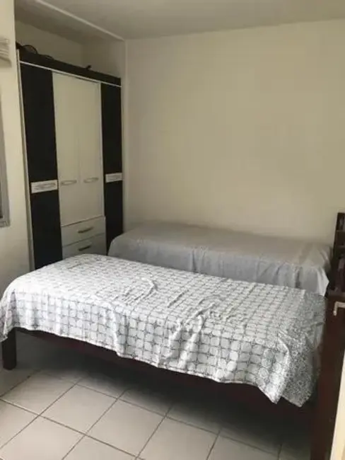 Foto 3 de Apartamento com 2 quartos à venda, 55m2 em Martim de Sá, Caraguatatuba - SP