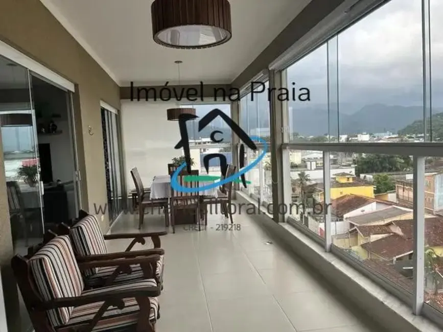 Foto 9 de Apartamento com 3 quartos à venda, 237m2 em Centro, Ubatuba - SP
