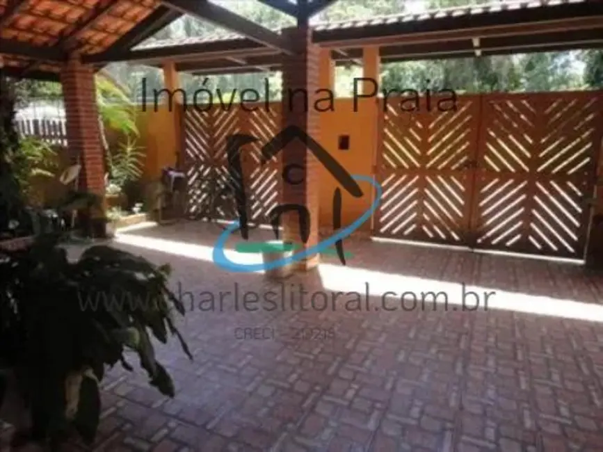 Foto 1 de Casa com 4 quartos à venda, 280m2 em Balneário Copacabana, Caraguatatuba - SP