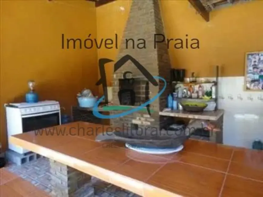 Casa com 4 quartos à venda, 280m2 em Balneário Copacabana, Caraguatatuba - SP - imagem 5 Foto 5 de Casa com 4 quartos à venda, 280m2 em Balneário Copacabana, Caraguatatuba - SP