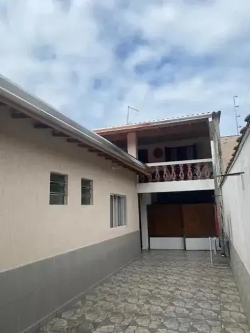 Foto 4 de Casa com 5 quartos à venda, 250m2 em Ubatuba - SP