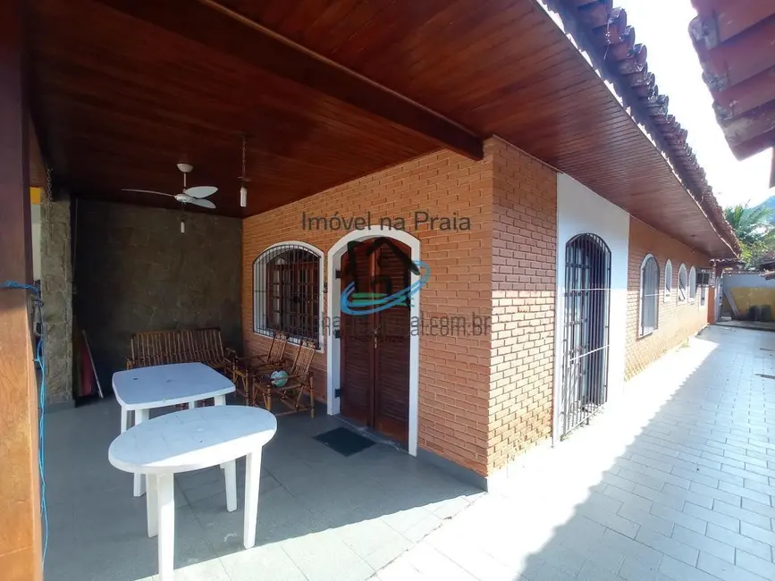 Foto 4 de Casa com 5 quartos à venda, 187m2 em Ubatuba - SP