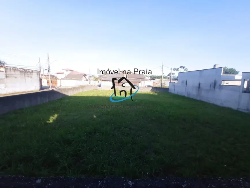 Foto 1 de Terreno / Lote à venda, 530m2 em Getuba, Caraguatatuba - SP