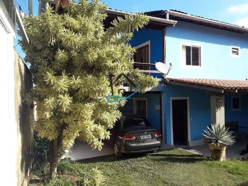 Foto 2 de Casa com 4 quartos à venda, 200m2 em Ubatuba - SP