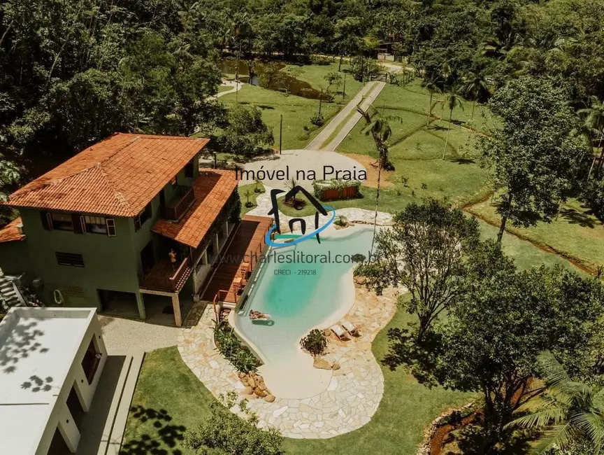 Foto 9 de Casa com 3 quartos à venda, 430m2 em Ubatuba - SP